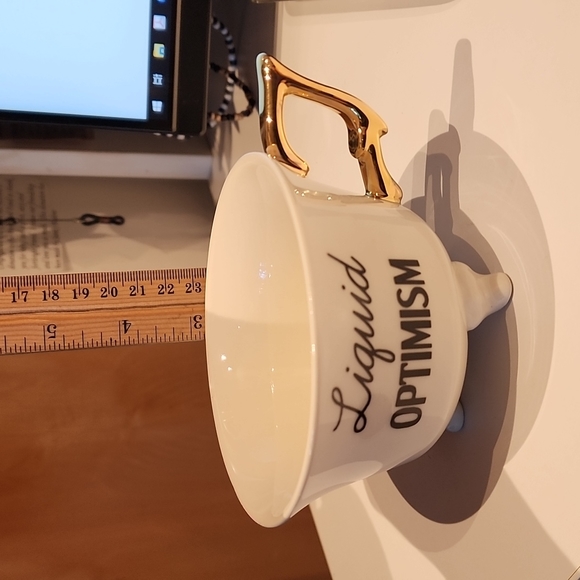 A "Cup" of Liquid Optimism - Picture 4 of 4
